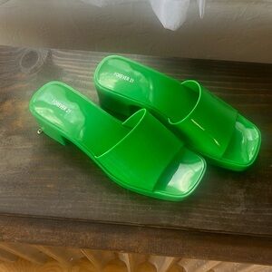 Cute Green Sandals, Never Worn!